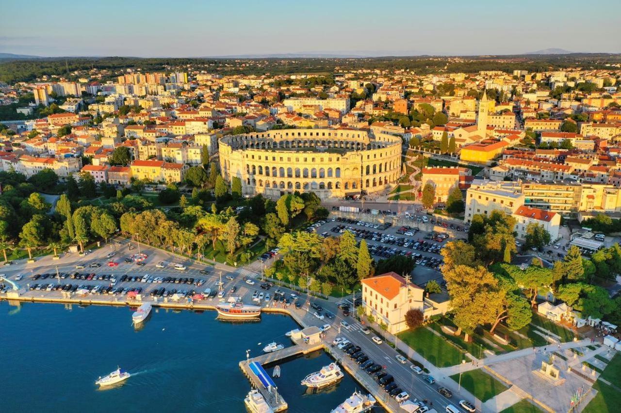 Apartament Colosseum View Póla Kültér fotó